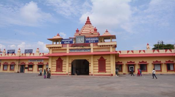 Varanasi city Railway station to Kashi Vishwanath temple distance